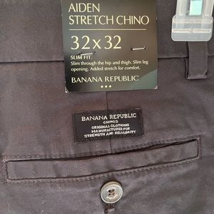 Banana Republic Aiden Slim Fit Chinos